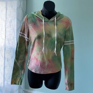 Supernova Tie dye pullover size Large Juniors